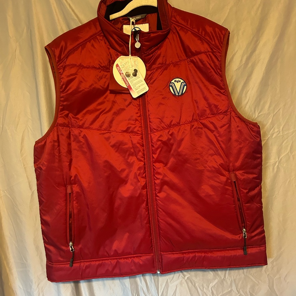 NWT Aigle Vest Thermolite Tech with Logo Size XL
